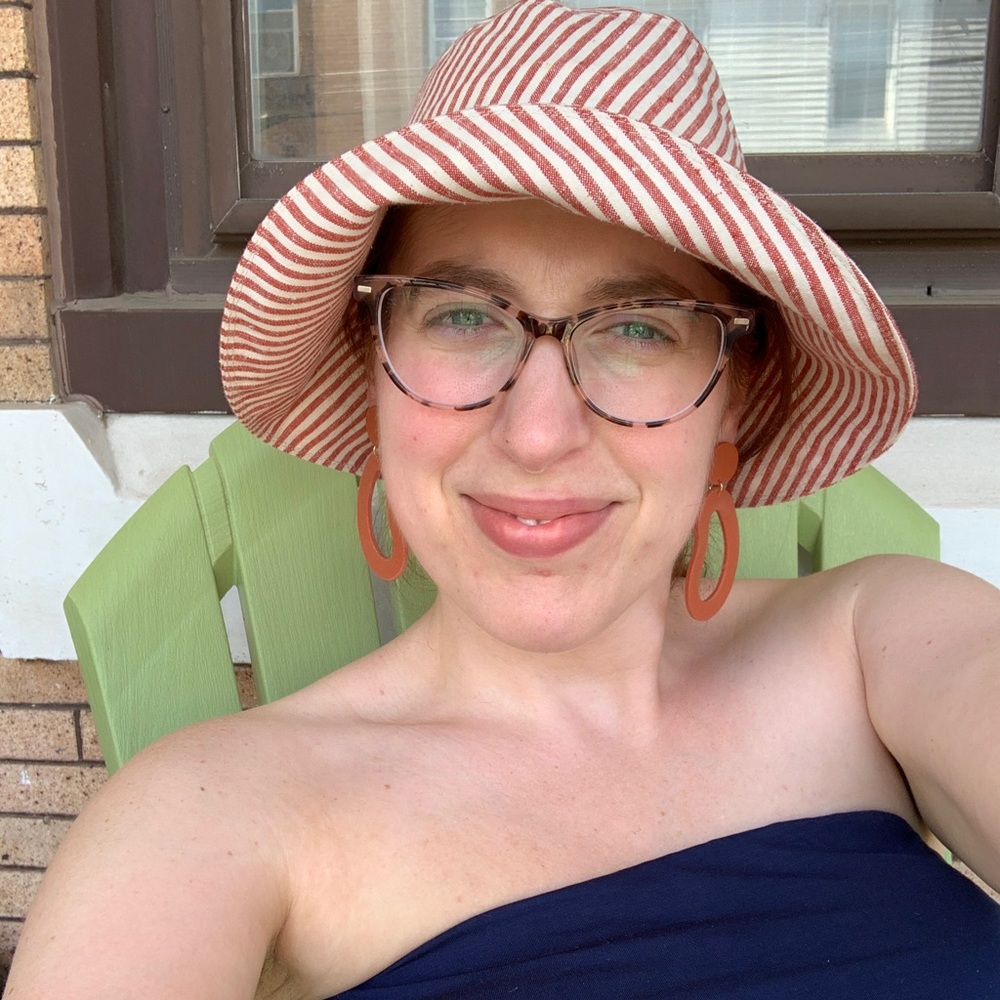 Meet your Posher, Diana